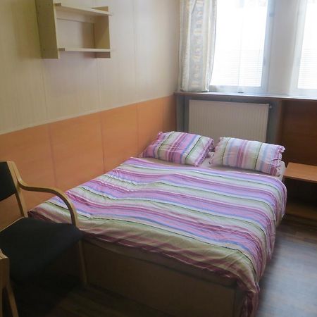Hostel Monty Říčany Екстериор снимка