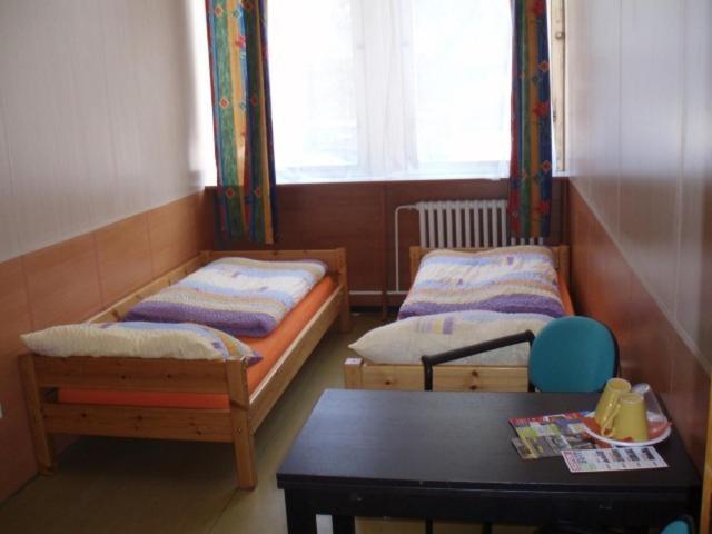 Hostel Monty Říčany Екстериор снимка