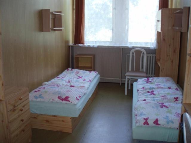 Hostel Monty Říčany Екстериор снимка